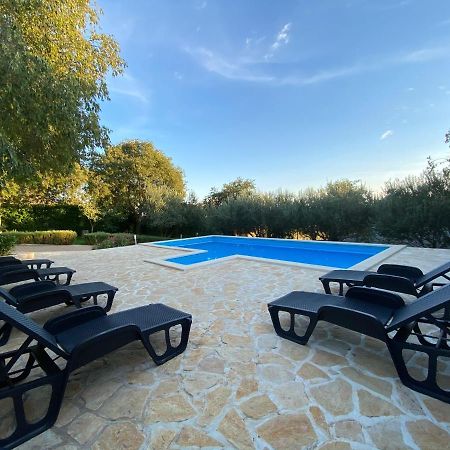 Stone Holiday Homes Stankovci With Pool And Mediterranean Gardens Zewnętrze zdjęcie