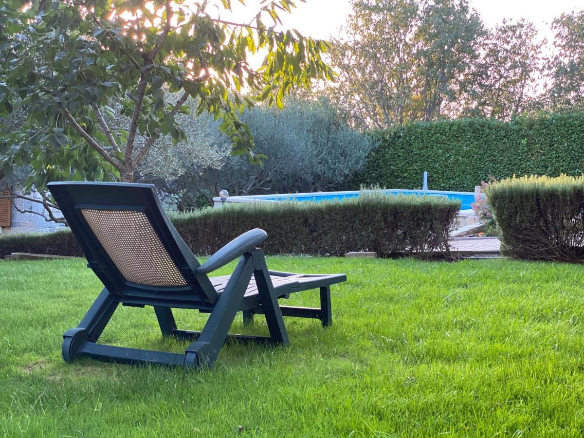 Stone Holiday Homes Stankovci With Pool And Mediterranean Gardens Zewnętrze zdjęcie
